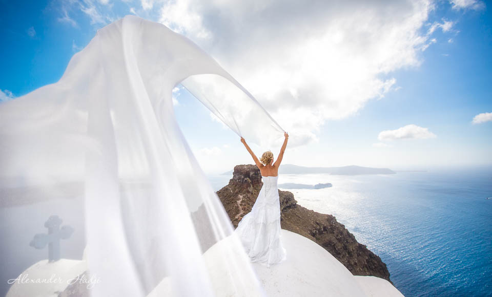 Santorini wedding photogrpher price