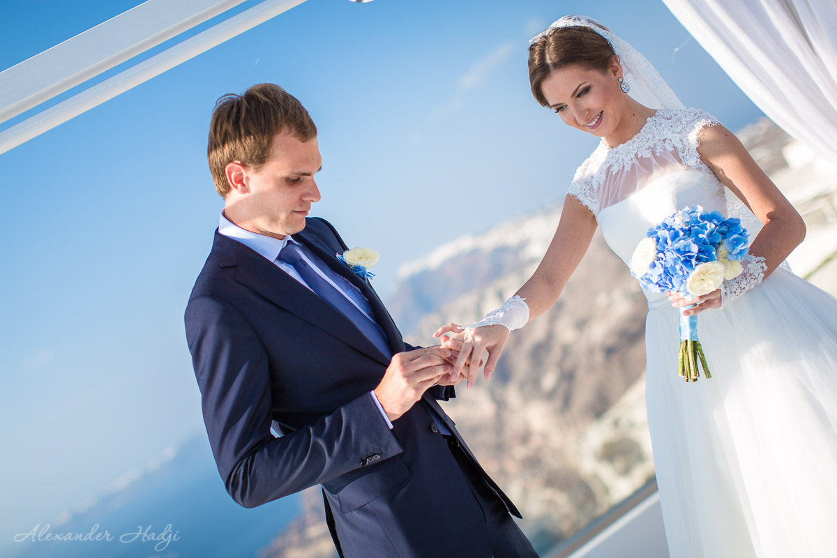 Santorini wedding photo shoot