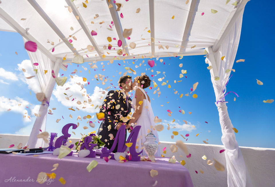 Santorini wedding photographer Villa Irini