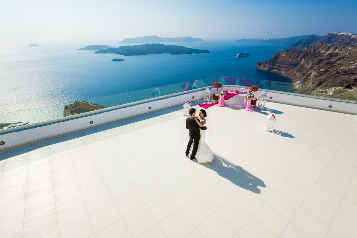 Santorini wedding photographer packages